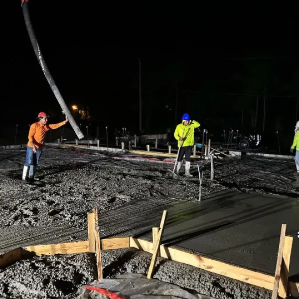 Nuestro Trabajo de Estructura consiste en Losas de Concreto, Bloques y Viga